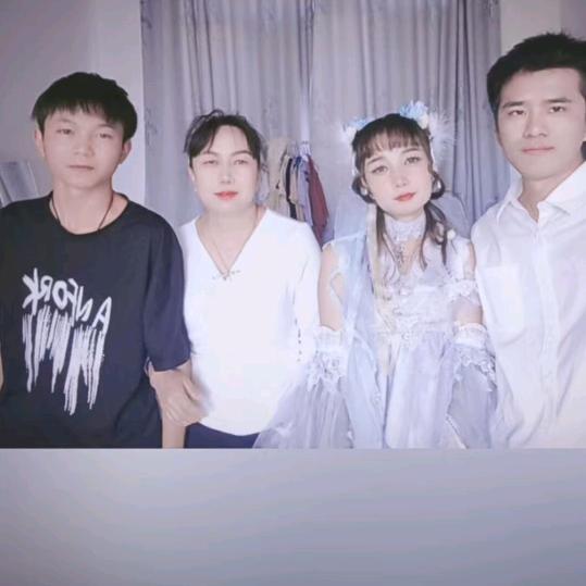 阿珍姐努力向上