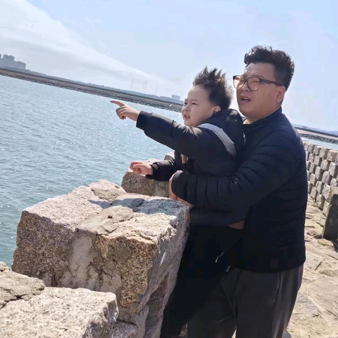 李家：三少爷