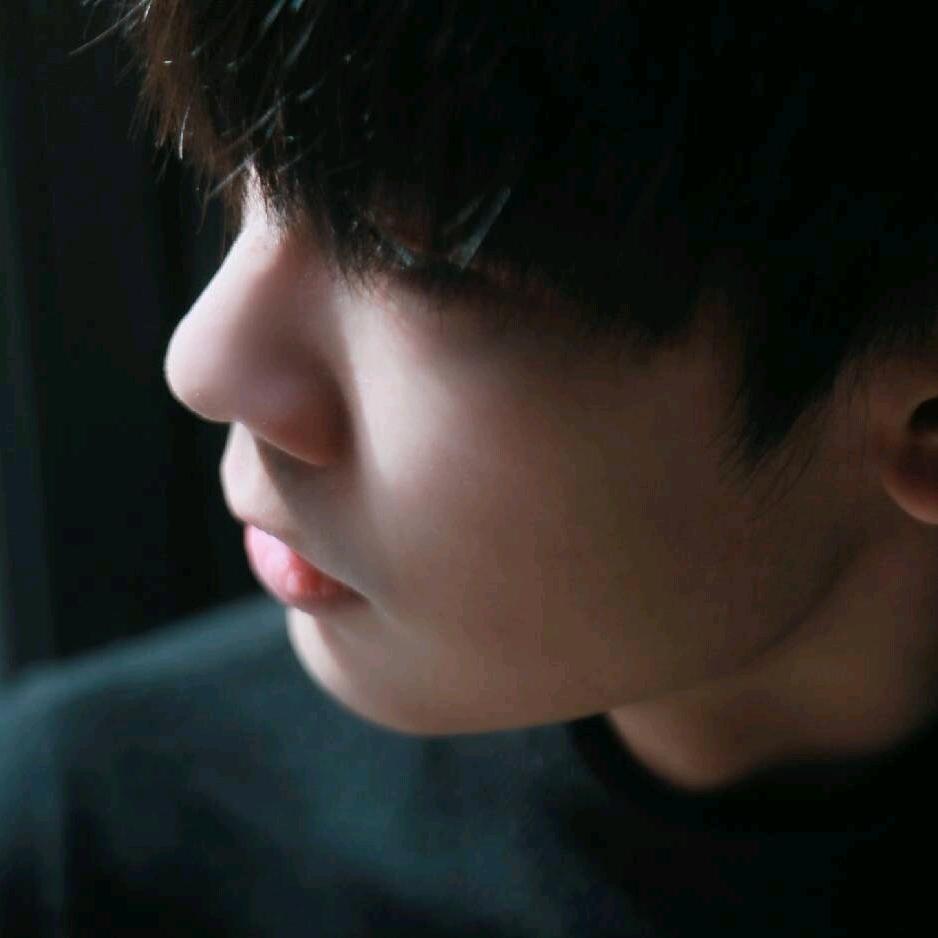 易怒超雄擎天柱重生异世第五人格暴揍威震天