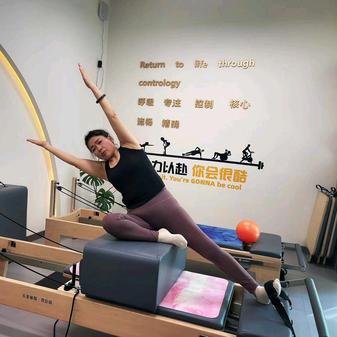 蜕变（爱吹管）