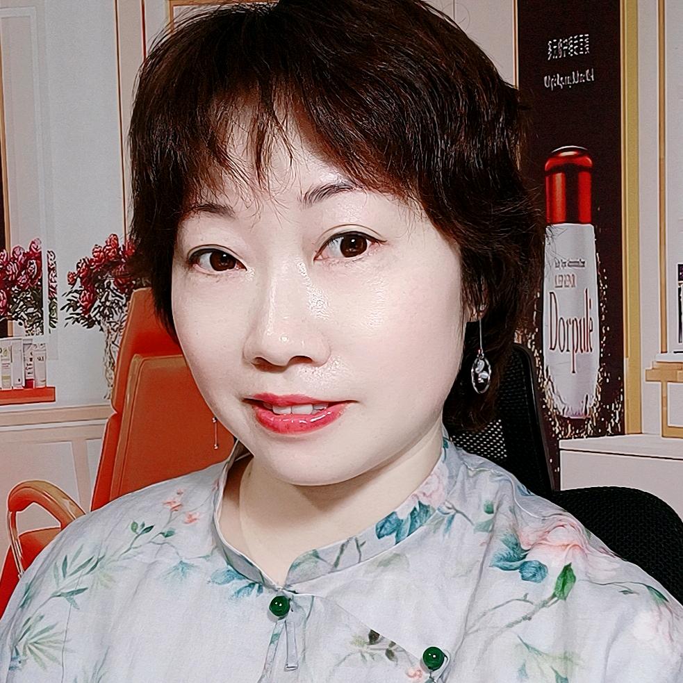 越茜美肤