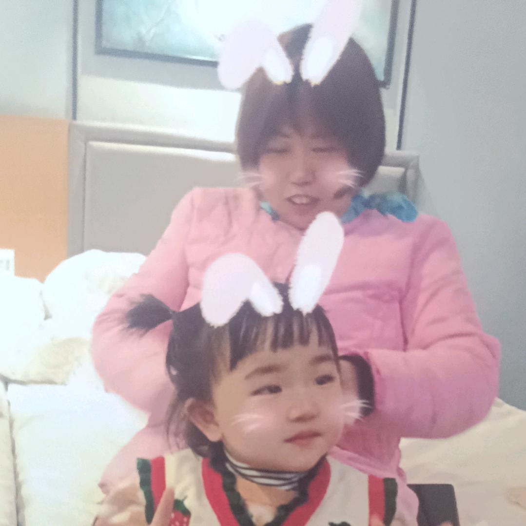 小米乐和喜杨杨的nǎi nai