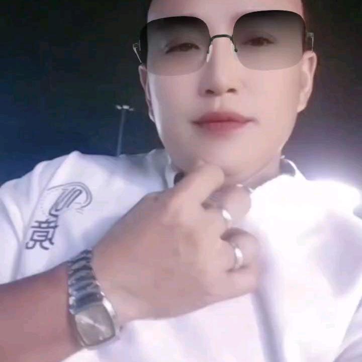 👍👍战神哥👍👍