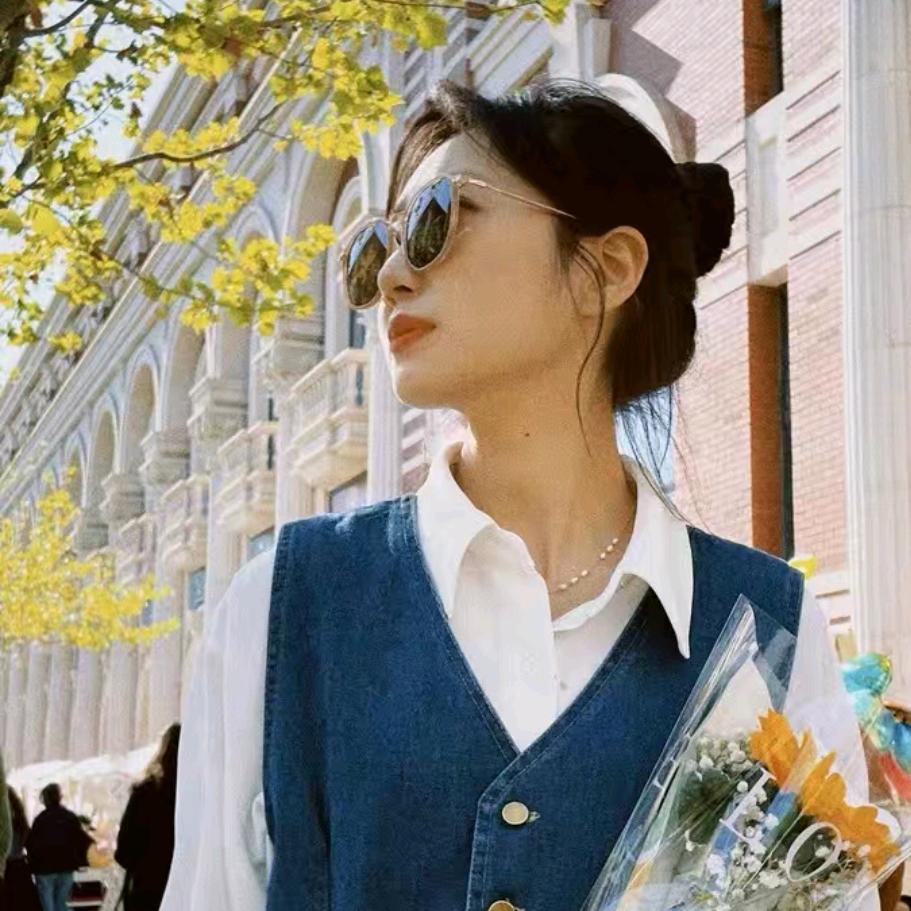 燕子精选服饰