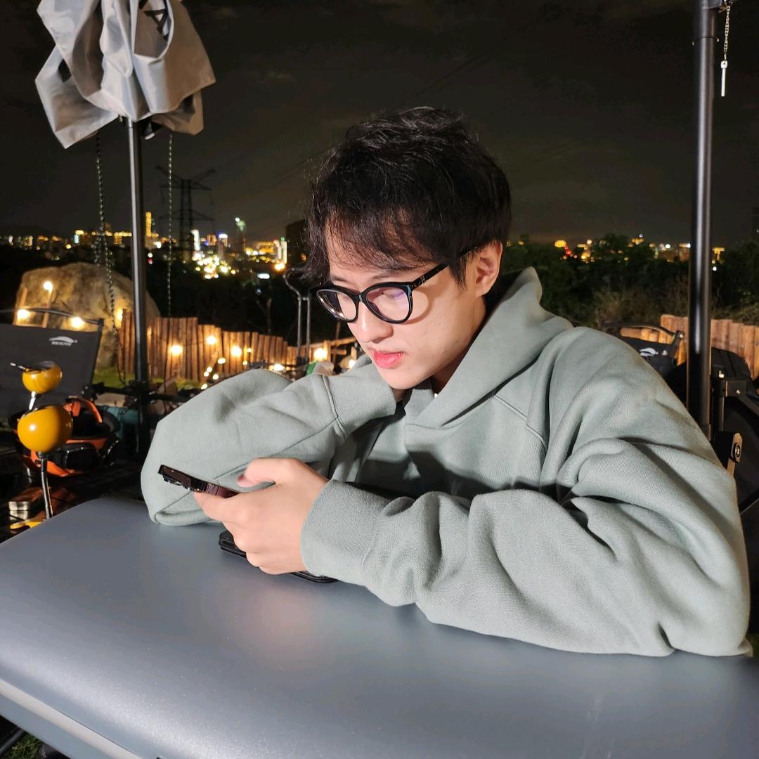槑槑 🐿️🎻(松松助理)