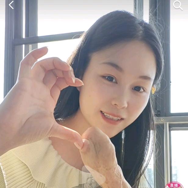 活泼小艳子