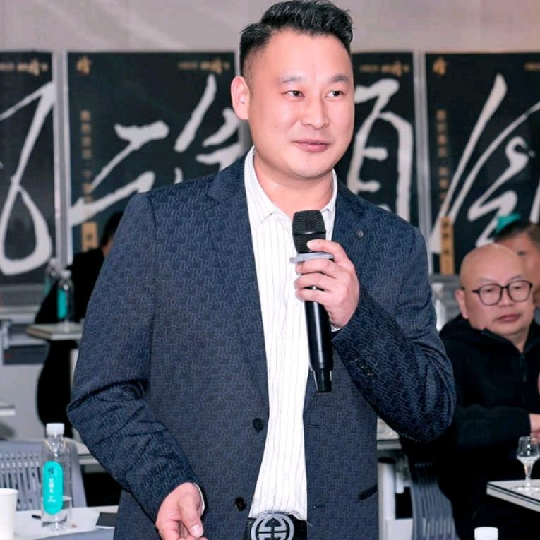 牛牛酒坊-褚酒张春文