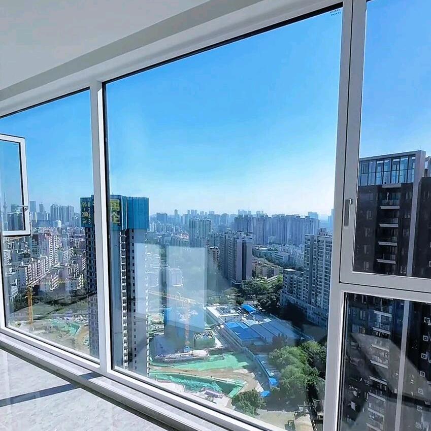 耒阳富轩门窗的 露露