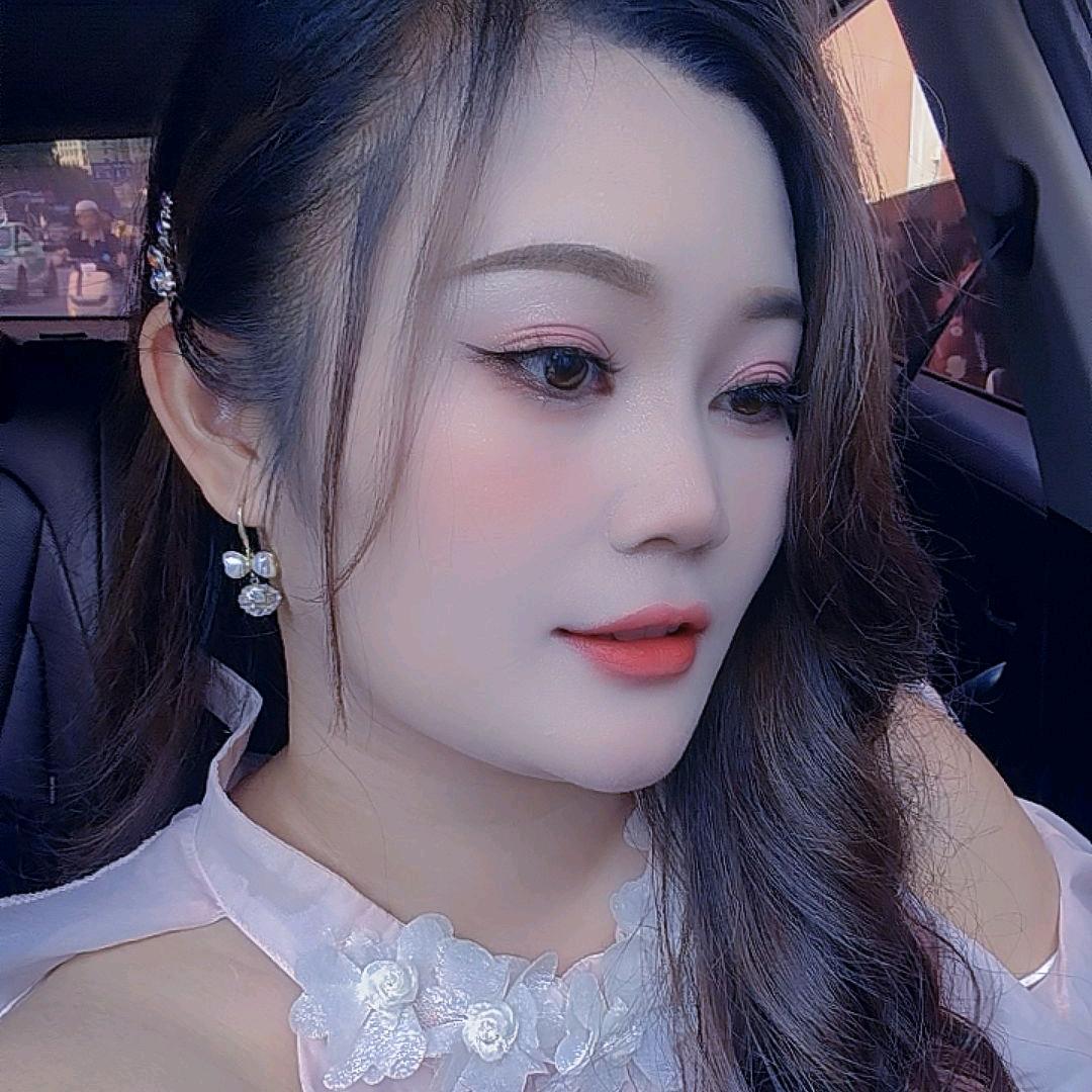 👑爱笑的雪儿