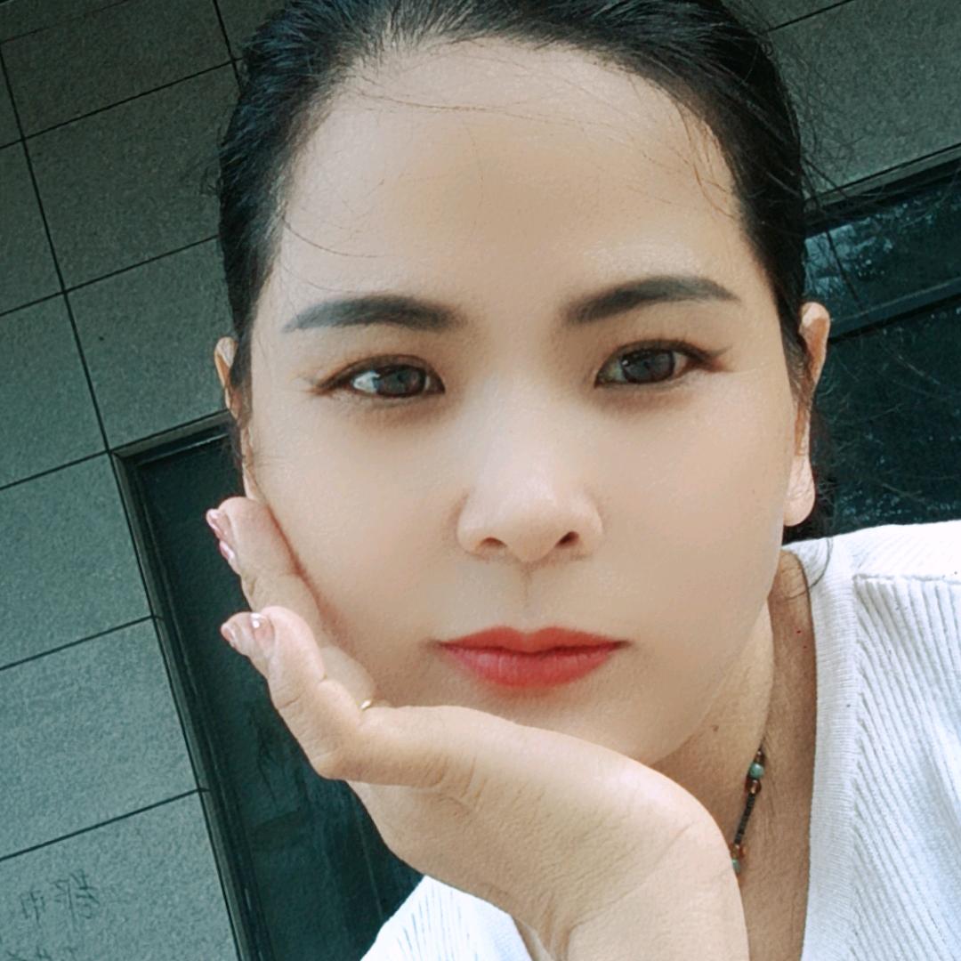 陈秀丽79年在家带孙子
