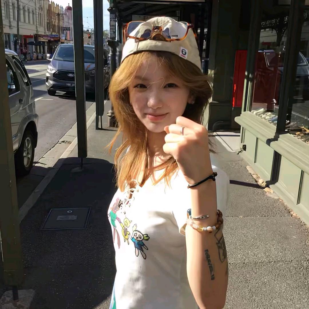 肆