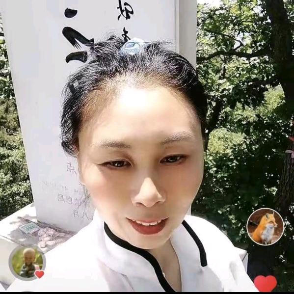 一起玩耍😄