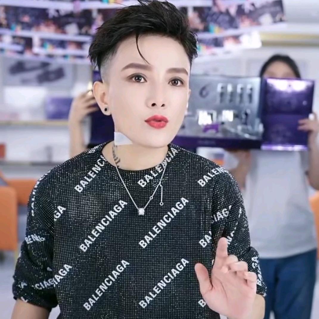 王小萌梵诗笛亲大嫂