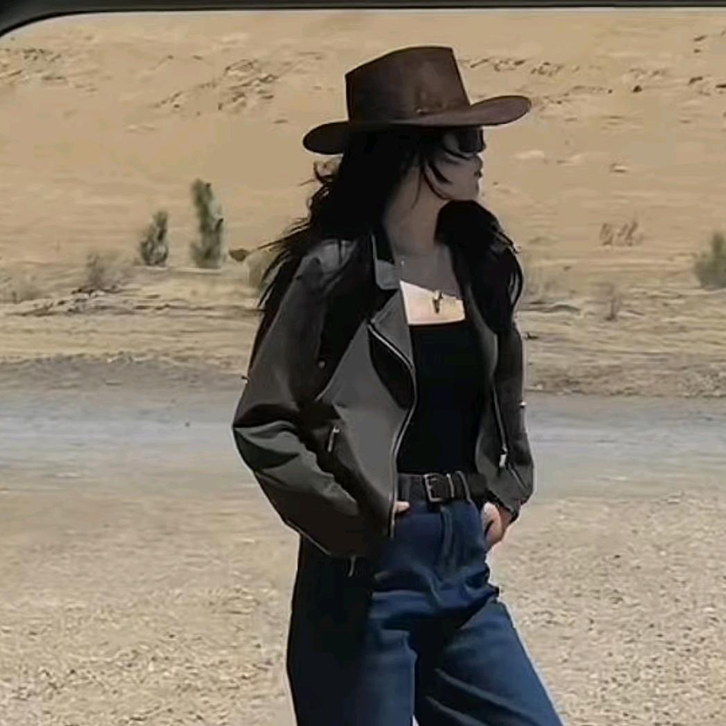 针西高个子私服