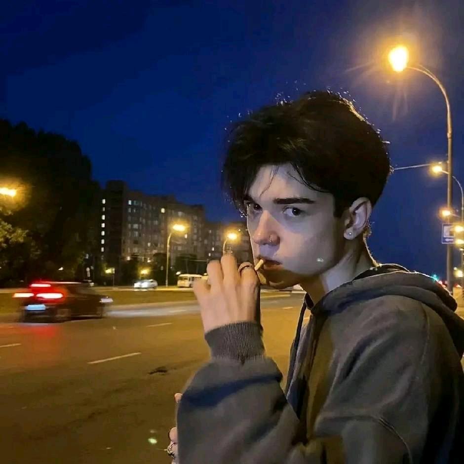 小奥爱剪辑（剪辑达人）❤