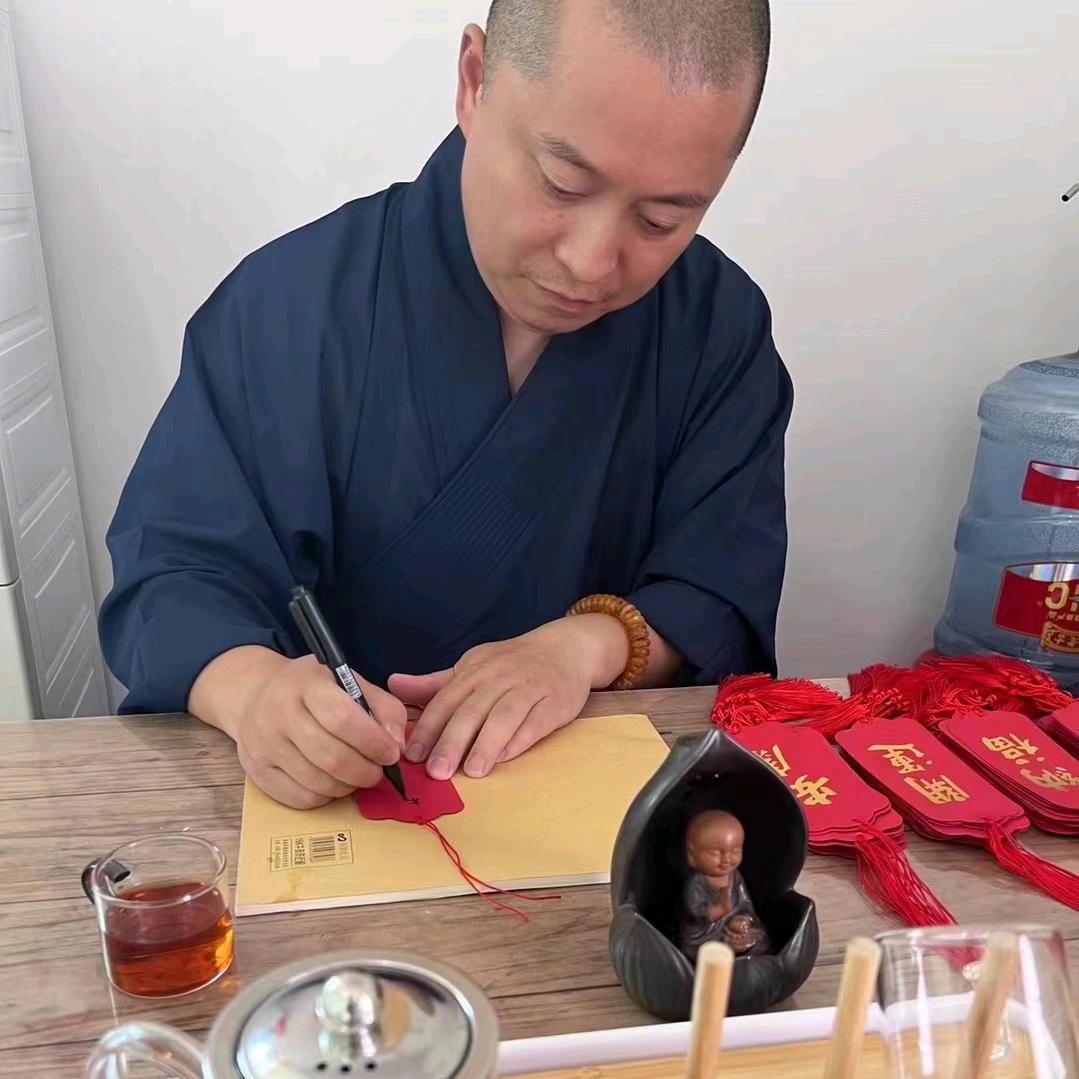 龙华寺.释永静