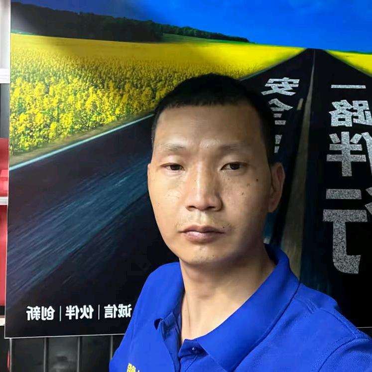 小拇指汽修勇哥