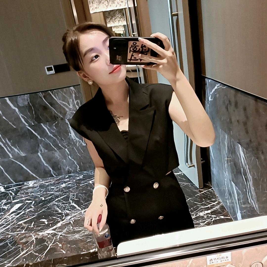 👑暴富.