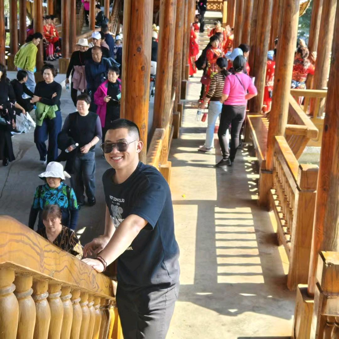 六枝富民银行杨洪盛