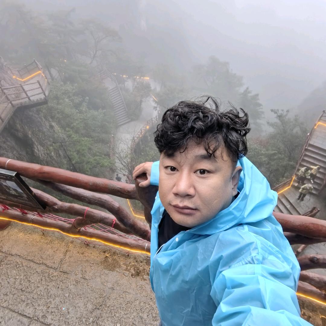 卡车小伙🇨🇳凡爷