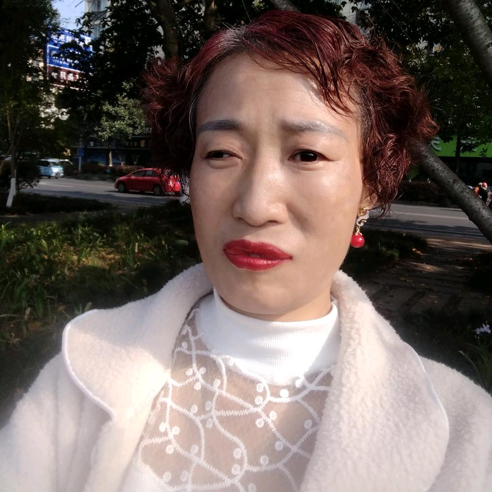 用户我是个开心的人