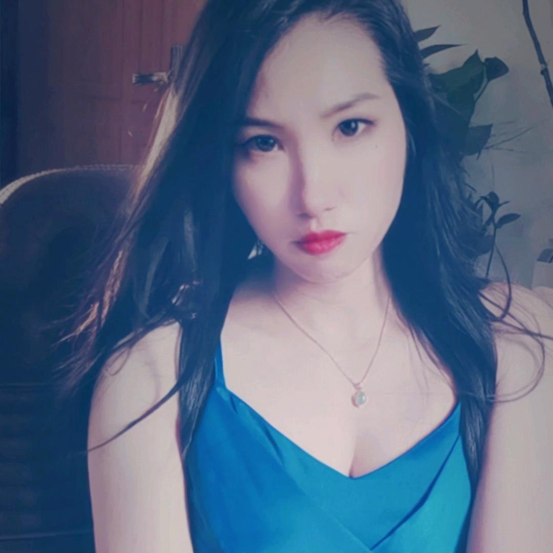 红红唇角的酒香👄