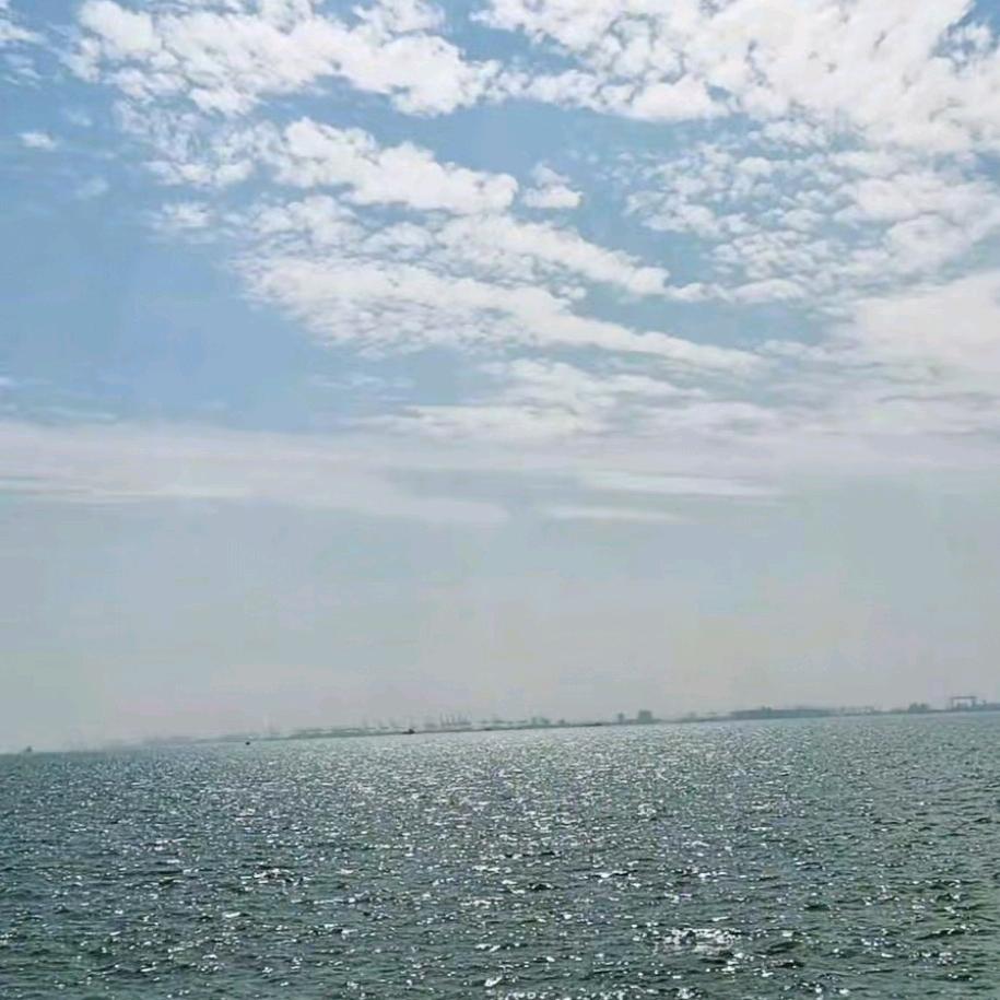 风轻云淡