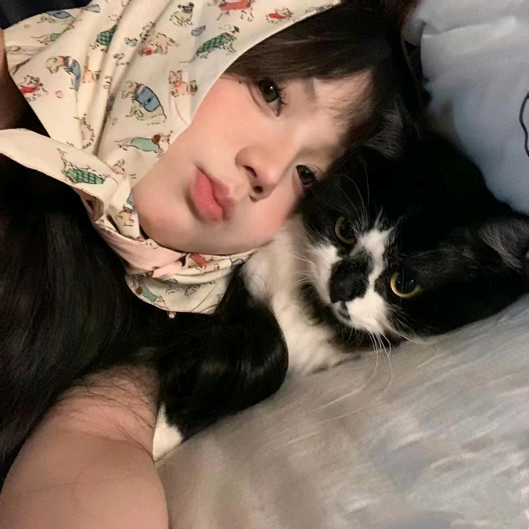 小蜜欧尼. ᙏ̤̫͚.