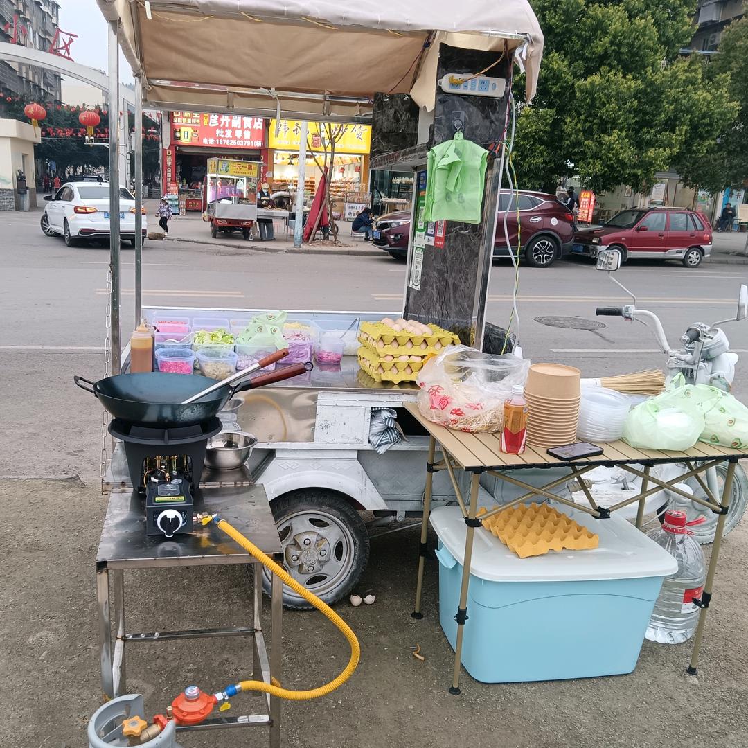 重生之我在遂宁卖炒饭