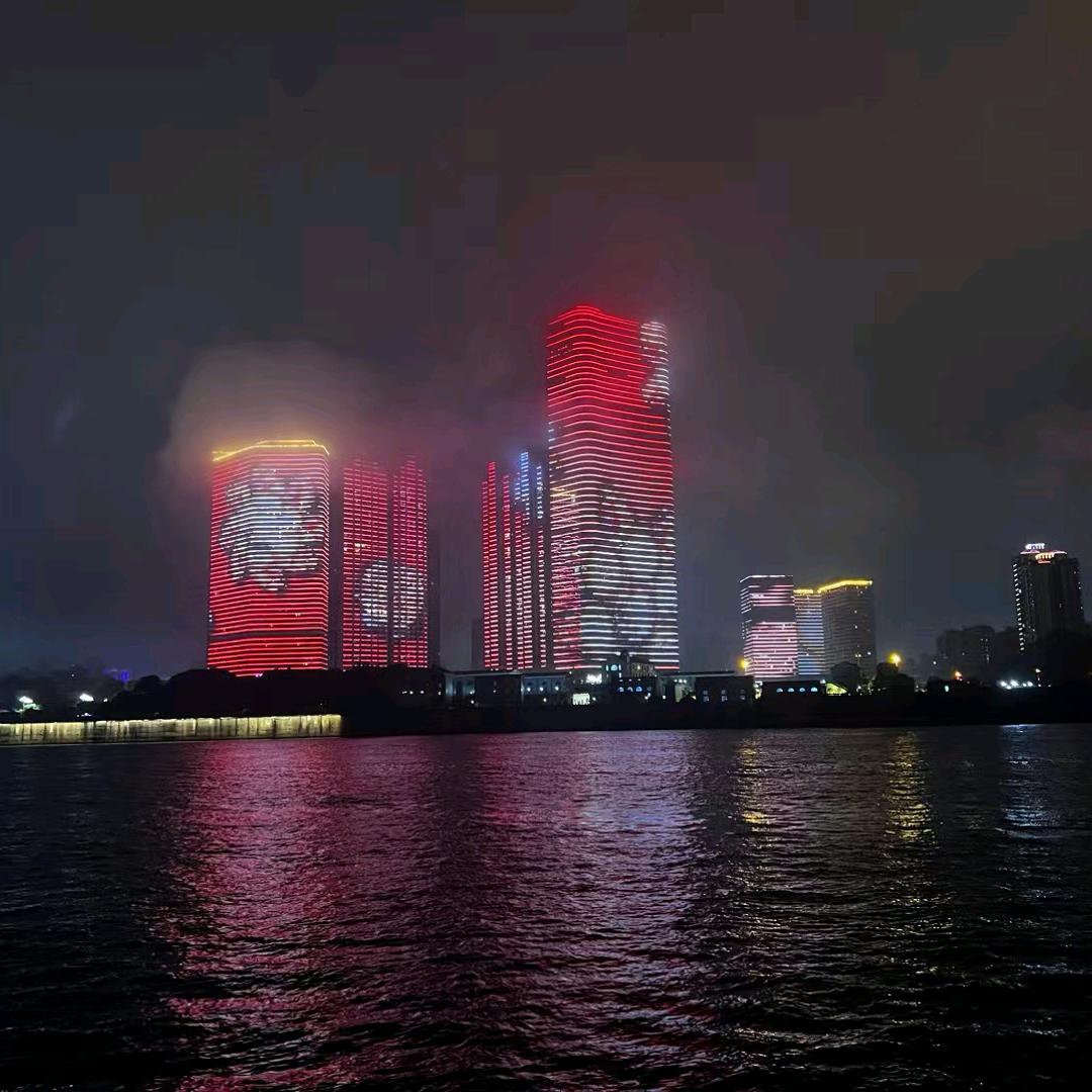 Echo : （念念不忘 必有回响）