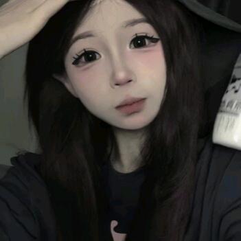 彤彤