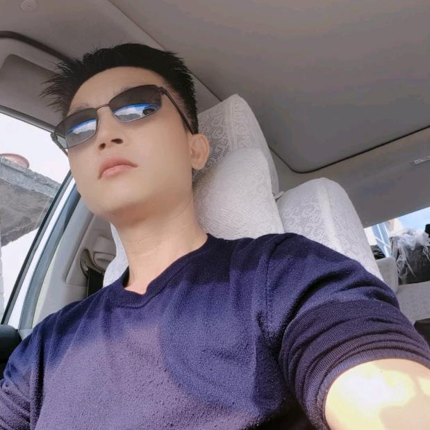 因为在乎！所以迁就！