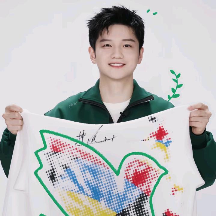 咚咚咚是咚咚✨