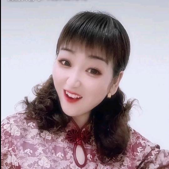 快乐是福，🌹🌹🌻🌻🌹🌹
