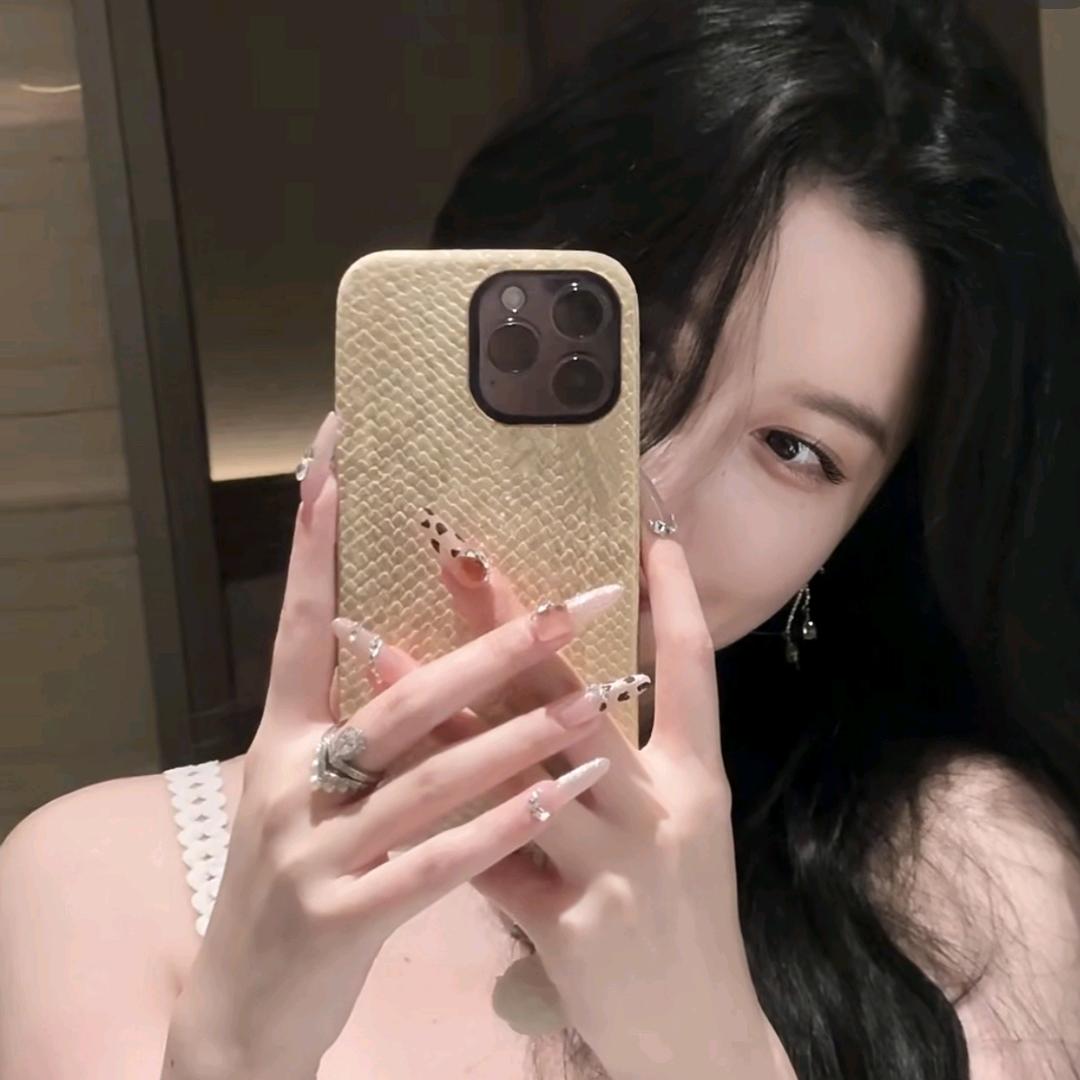Elvira手工穿戴甲