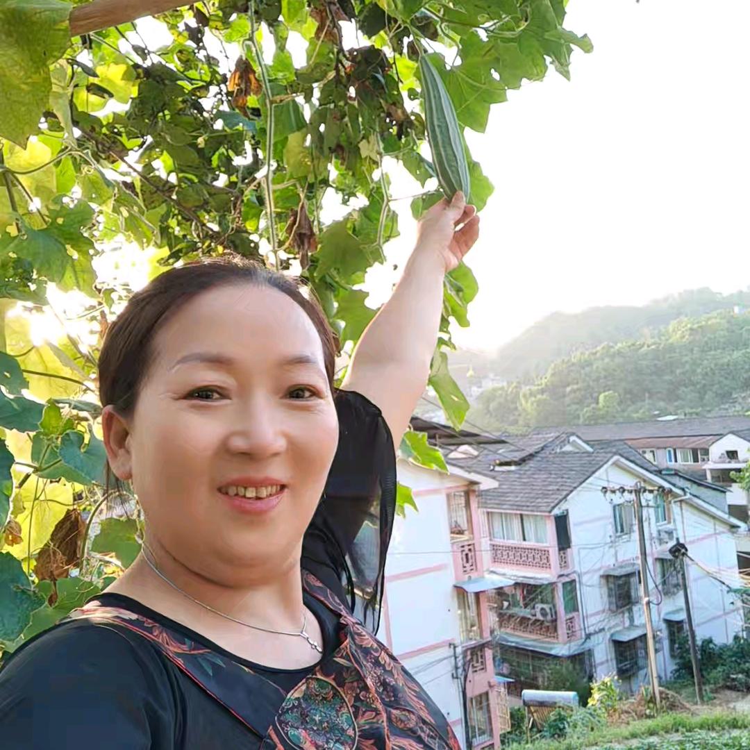 沈姐（晚上7.30开播播）