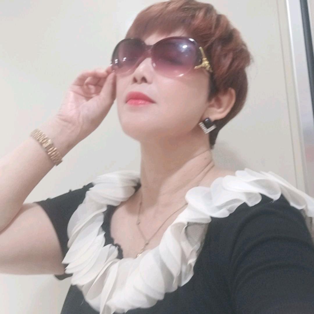 茶氏家族养发馆（华姐）