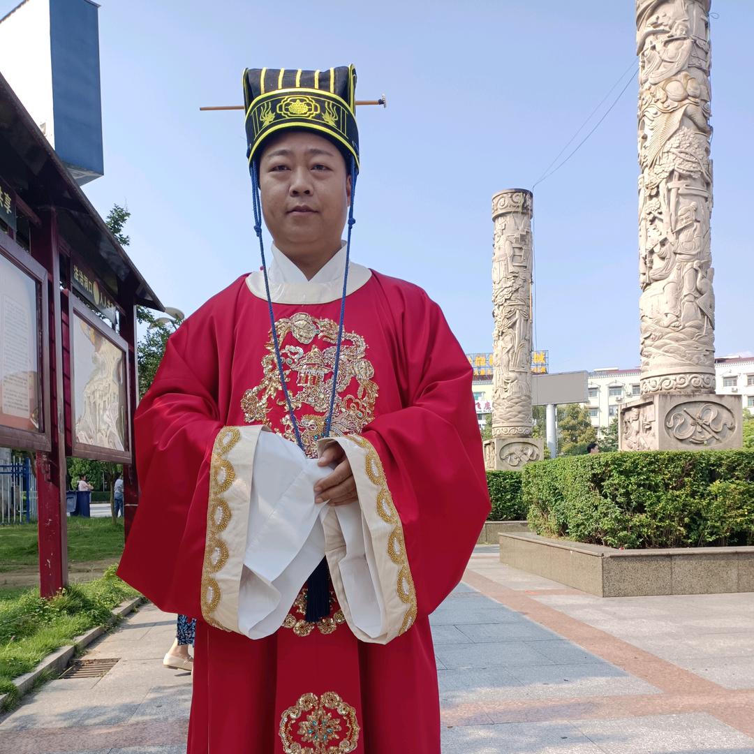 洞口鼎红演艺经纪人耀哥