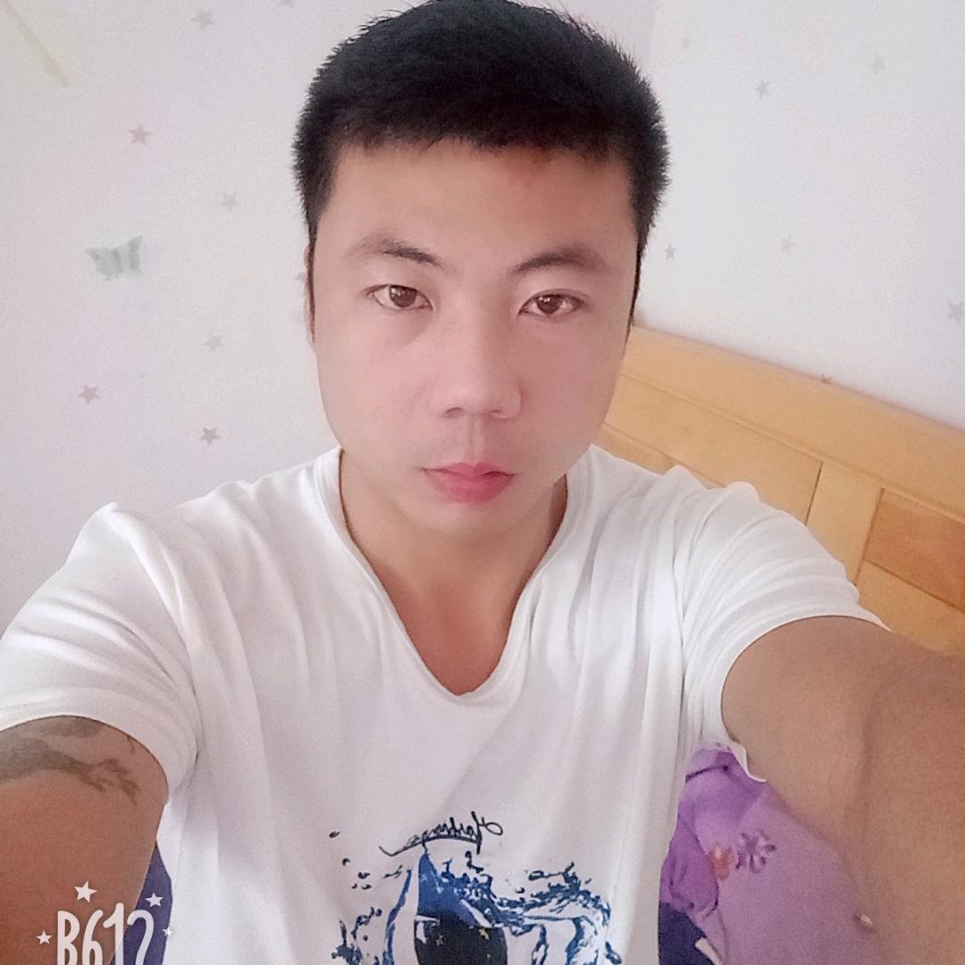 阿文  八零後