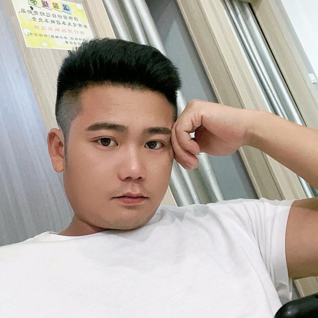 🇨🇳啊前   90后养殖田螺 💪?