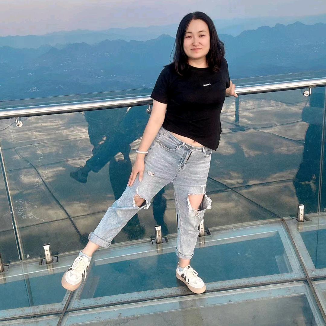 梁飞飞