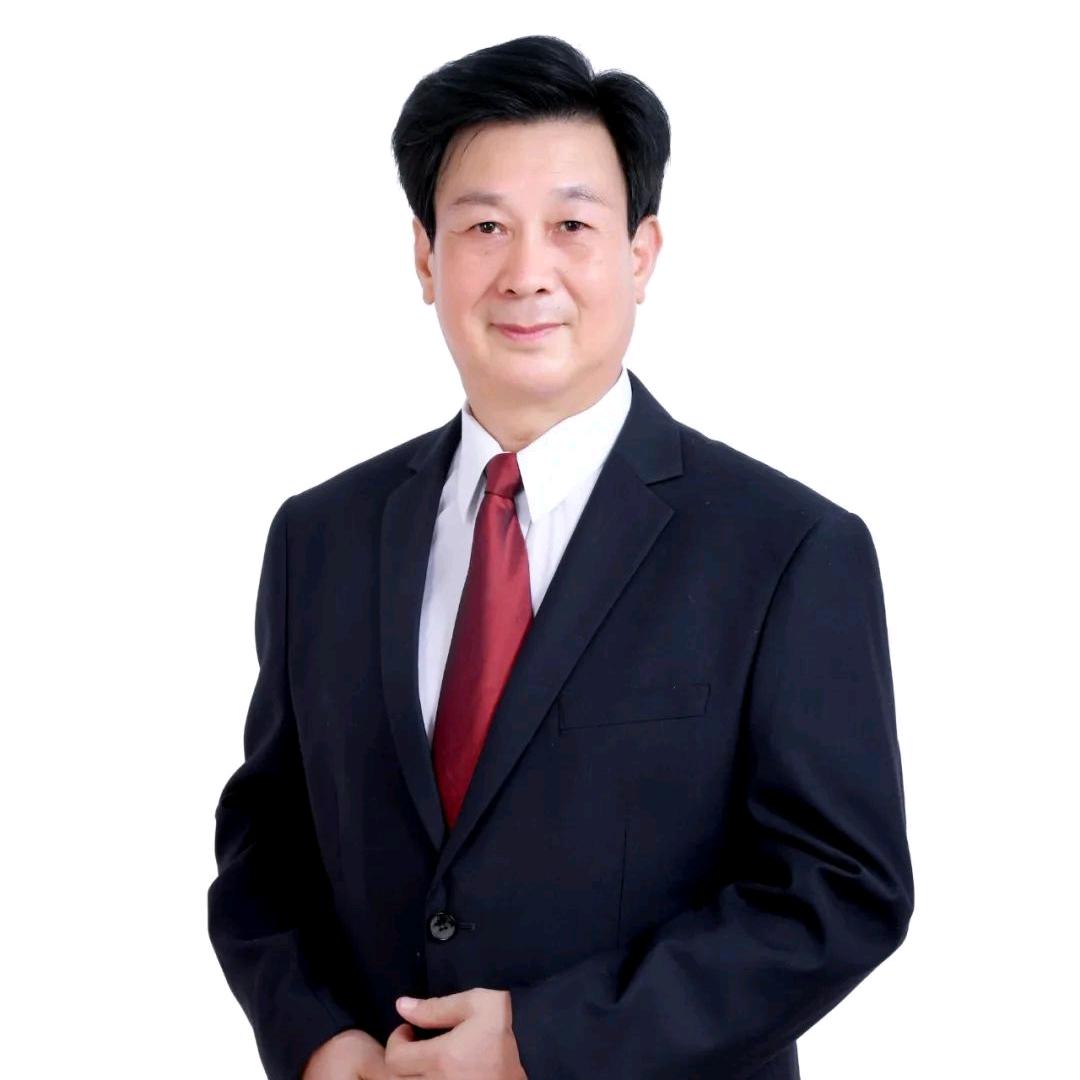 潘立新