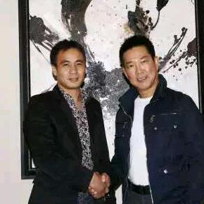 经纪人-以何巍贵