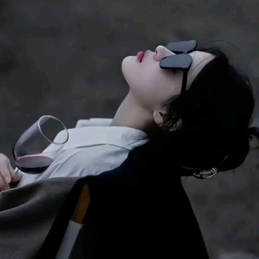 ☂Sɪʟᴇɴᴛོ.