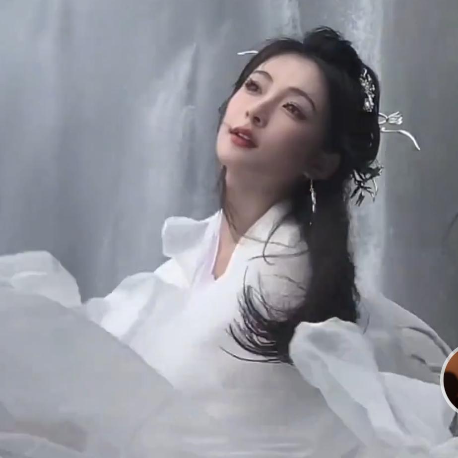 青春献给小酒桌