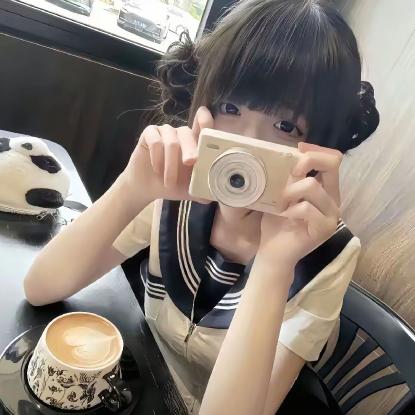 ✧*｡柠檬小琪🍀-W