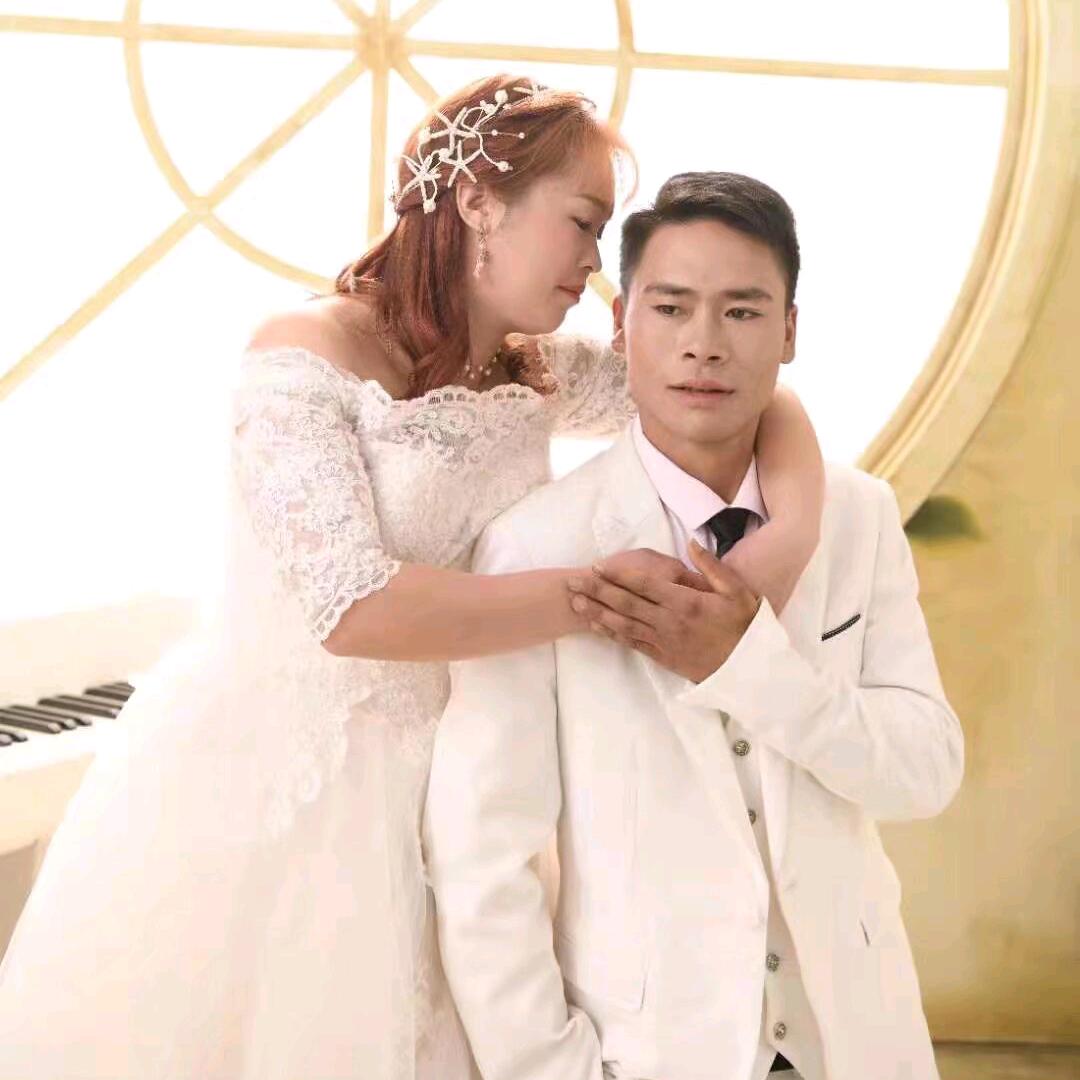 心已死何来的温柔。