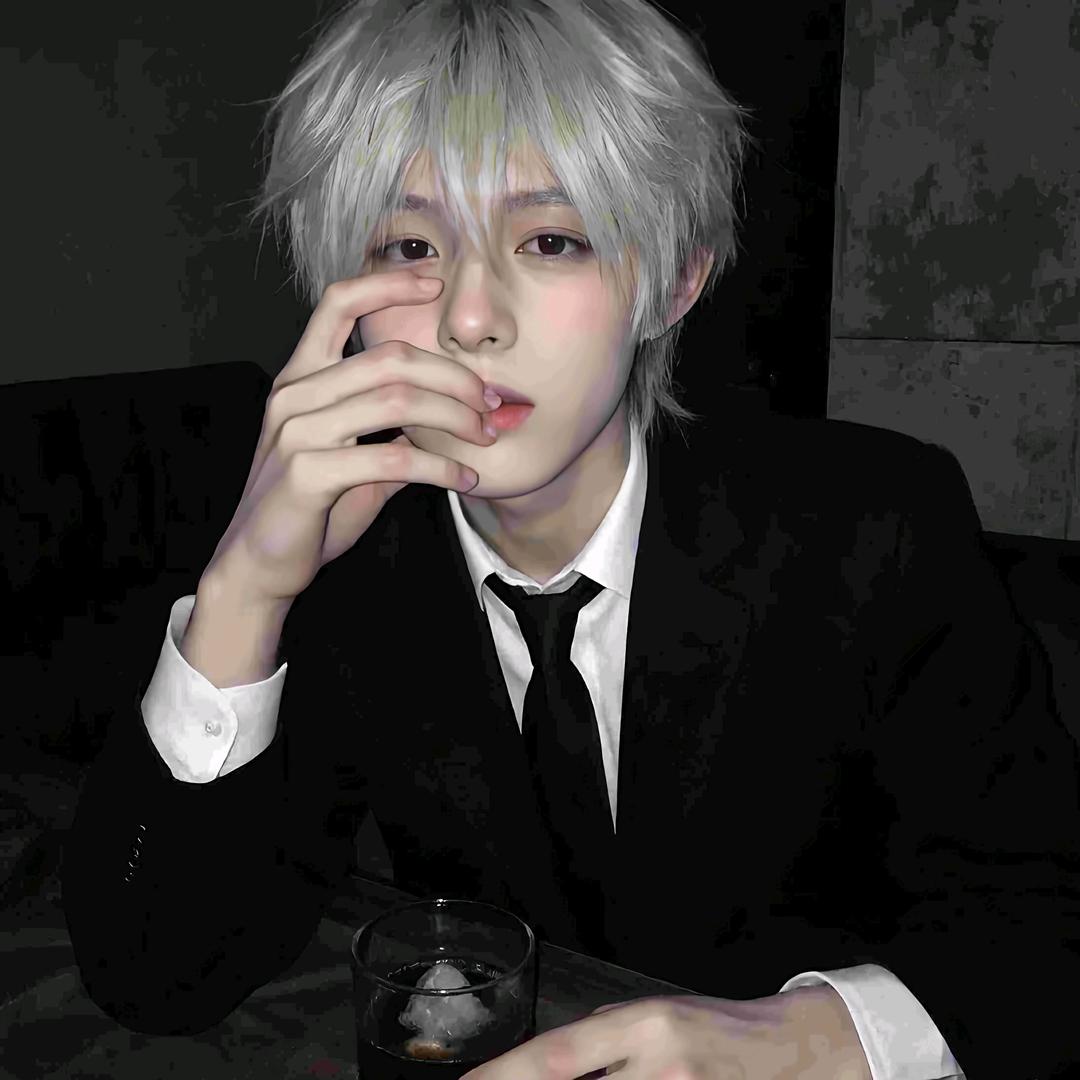 暖男排狗后面
