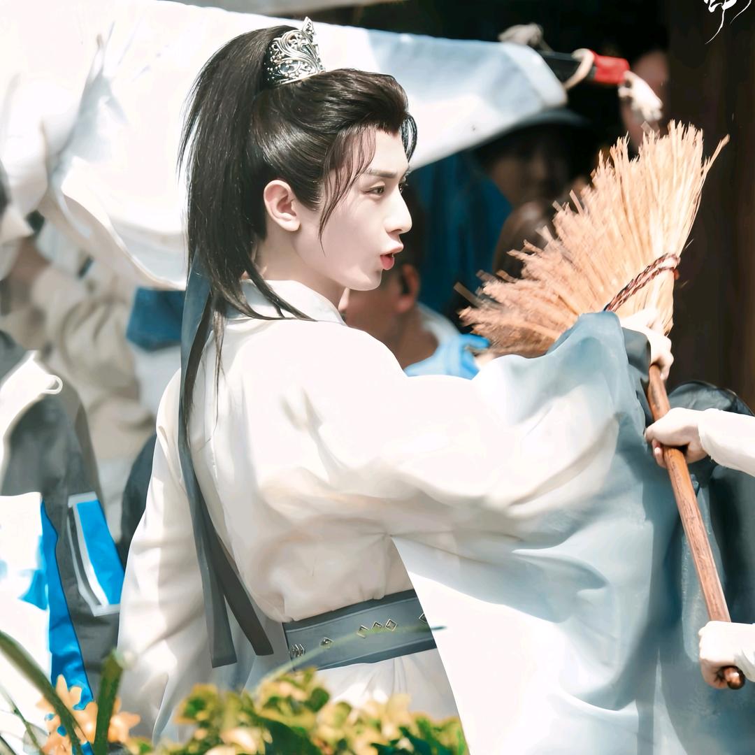 悸萘