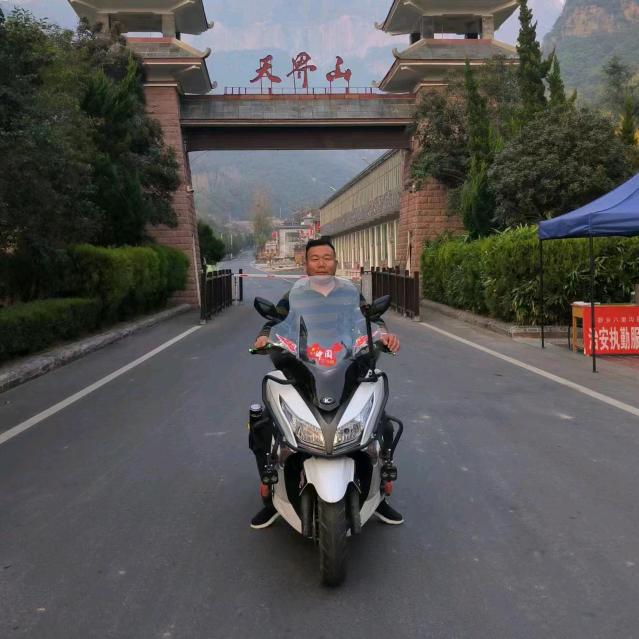 鹤壁,立哥